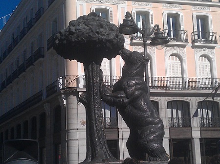 Madrid Bear Statue